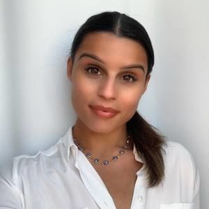 Meet your Posher, Luanda